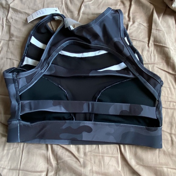 Army sports bra - Picture 2 of 2
